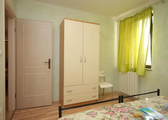 6932b Apartment *