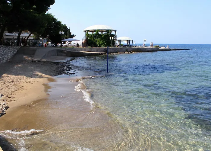 6932b * Umag