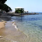 6932b * Umag